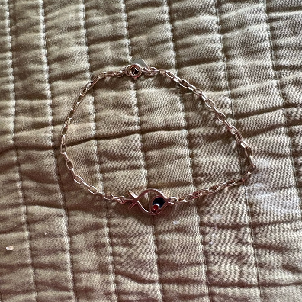 Elegant Silver Chain Bracelet